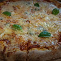 Quattro Formaggi pizza