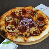 Magyaros pizza