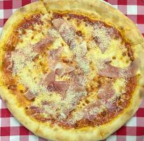 Crudo di Parma pizza