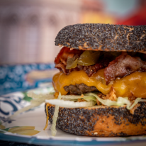 Bacon & cheese bagel burger