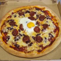 5. Retro pizza