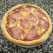 Prosciutto pizza